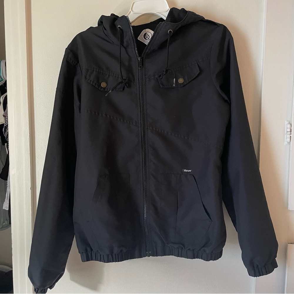 Volcom windbreaker